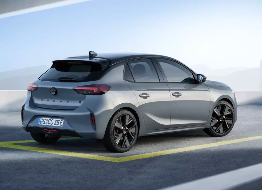 Opel Corsa Electric Long Range