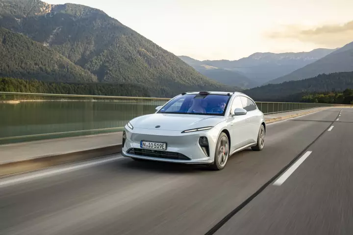 NIO ET5 Touring Standard Range