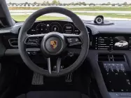 porsche-taycangts-11