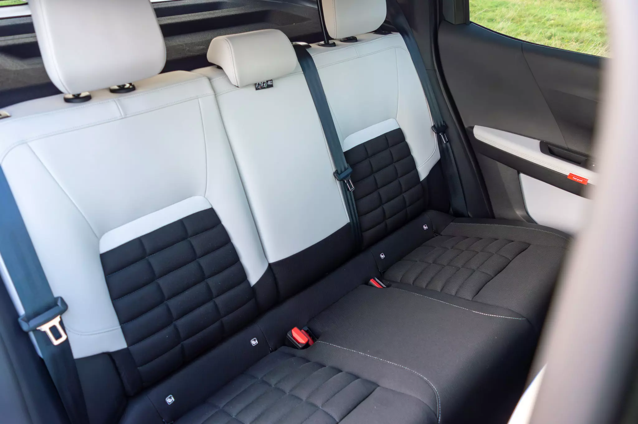 Citroën ë-C3 Aircross : le confort familial électrique à un prix attractif