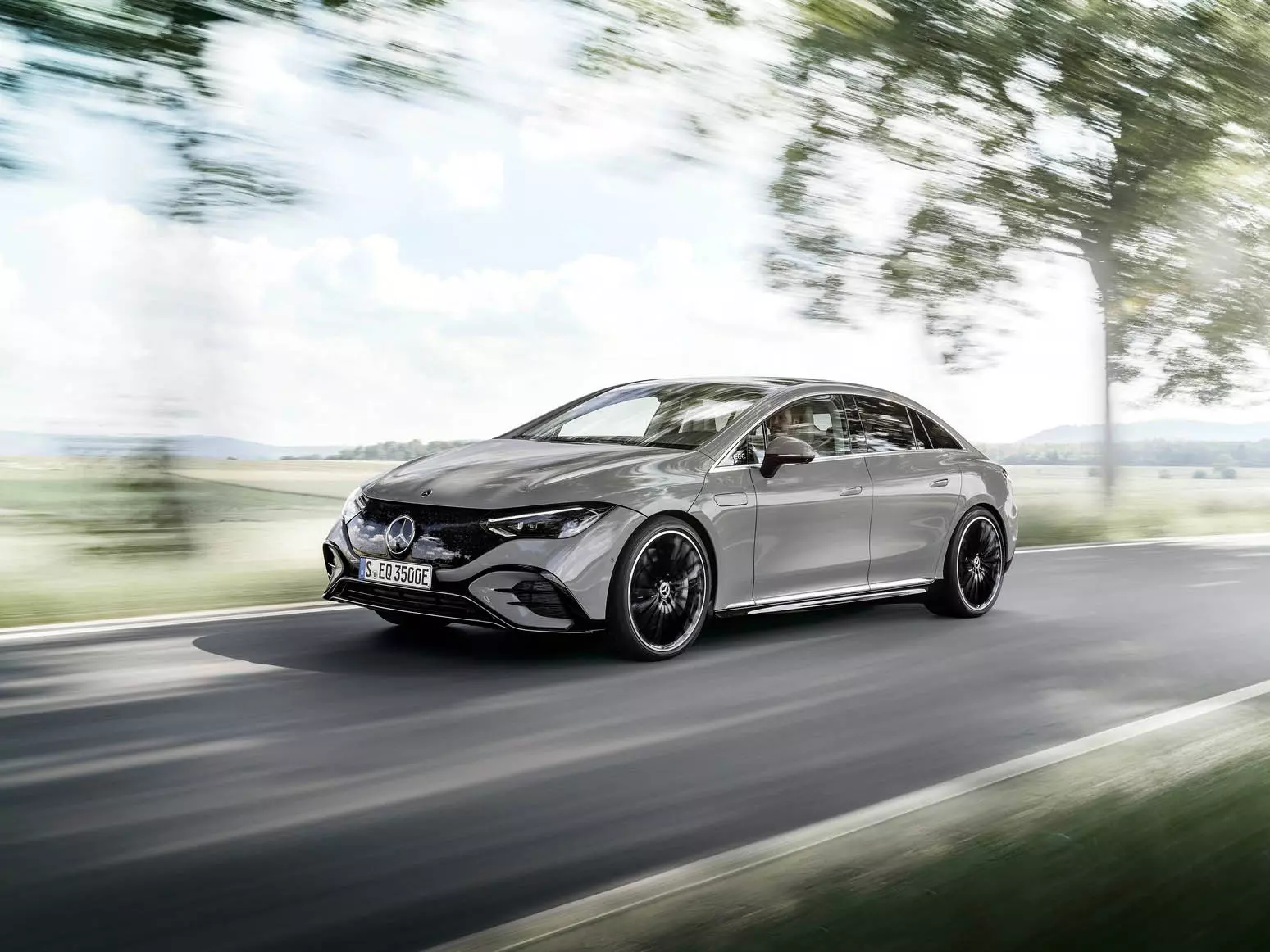 Mercedes-Benz EQE 350+ long range
