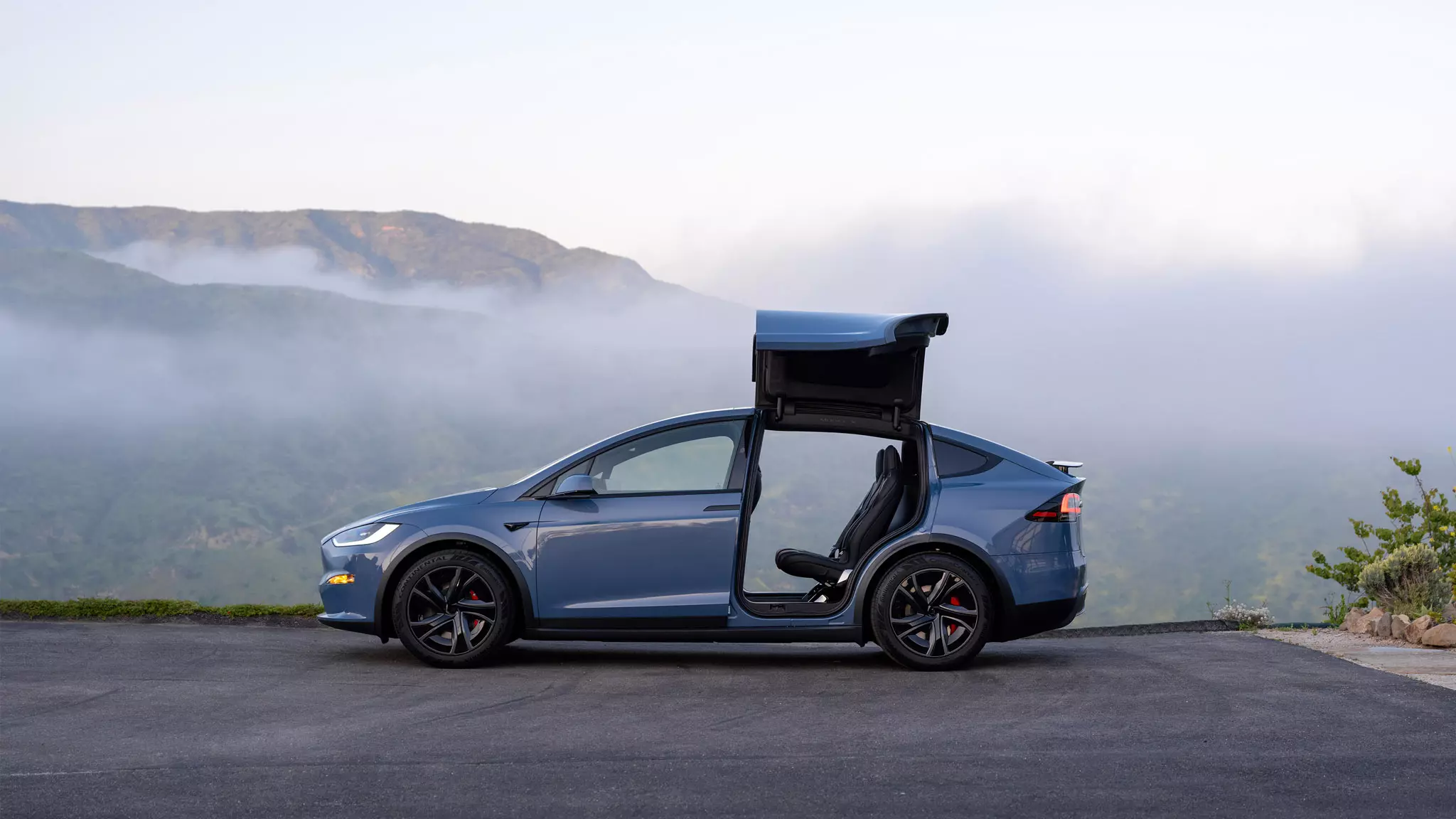 Tesla Model X Plaid