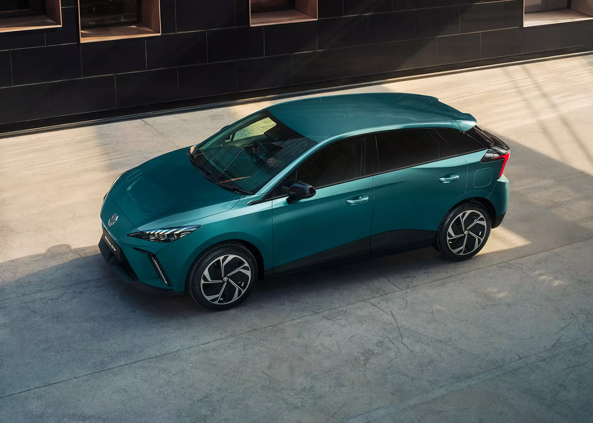 MG 4 64 kWh Premium