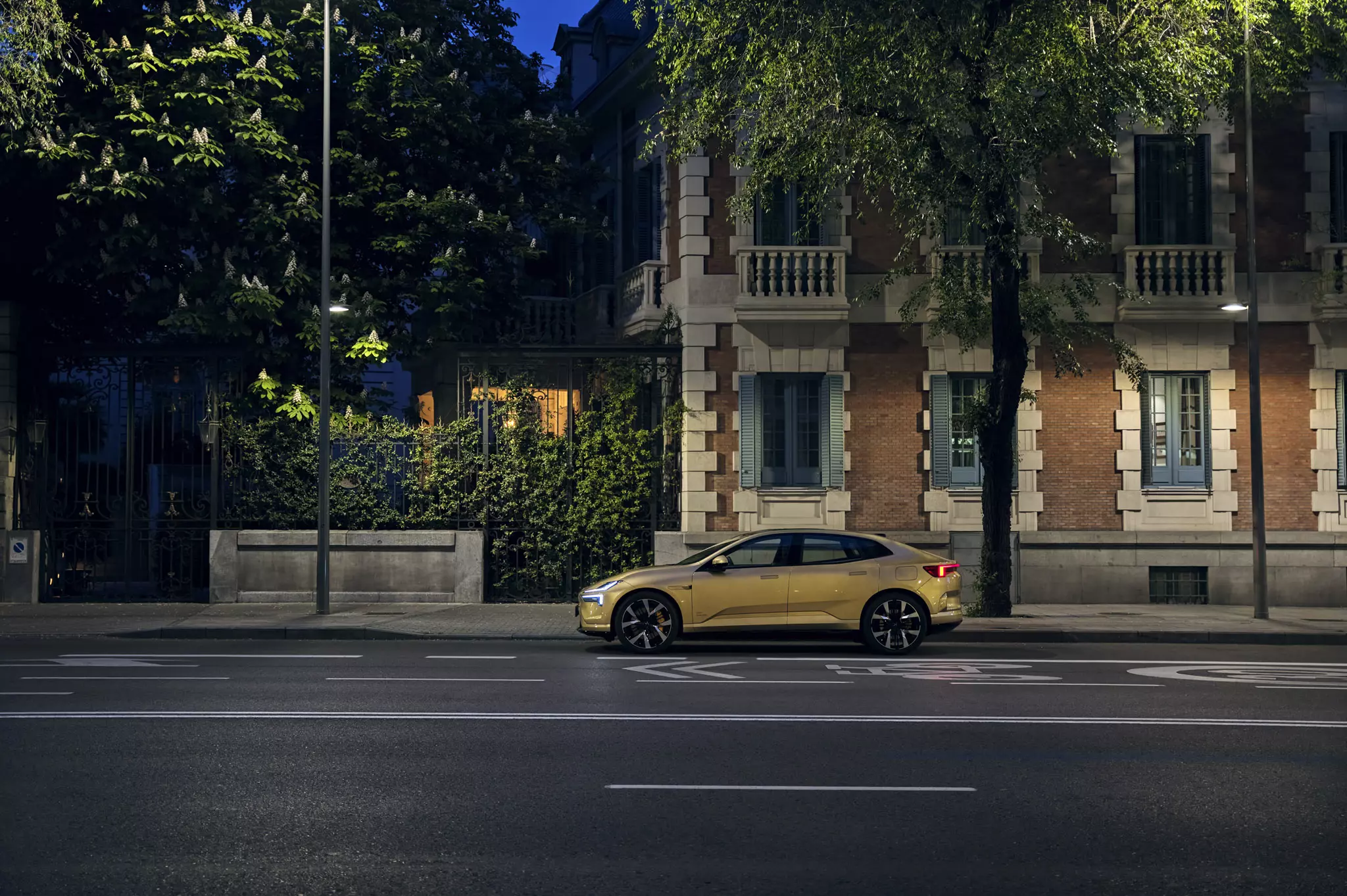 Polestar 4 Long Range Dual Motor